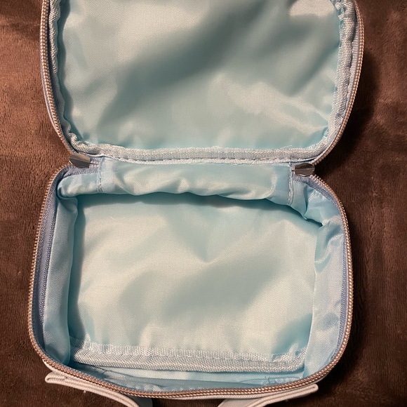 Cinnamon Roll Makeup Bag - Picture 3 of 7
